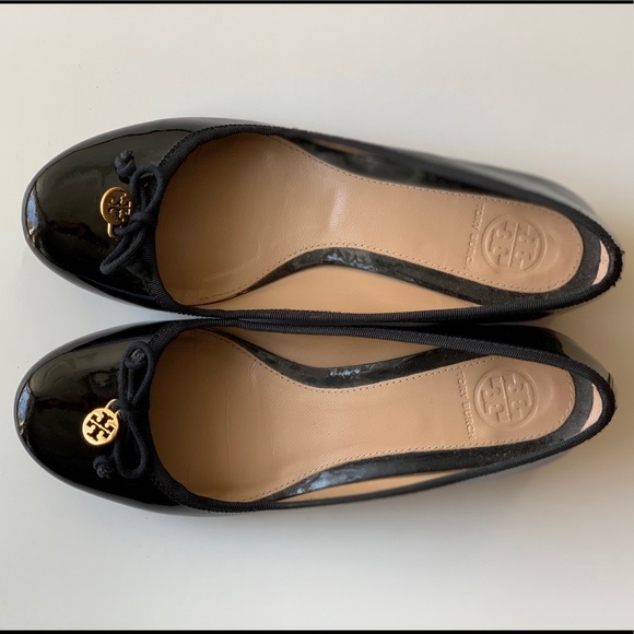 Tory Burch Chelsea Black Patent Pumps Heels sz 6M - Picture 4 of 6